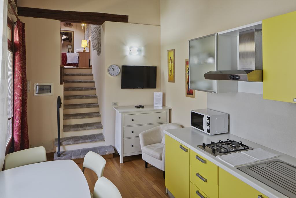 Residence Cavour 63 Rawenna Pokój zdjęcie